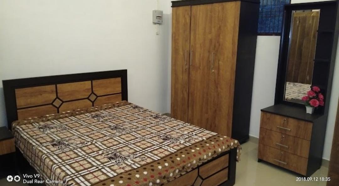 NILAMBUR FURNITURE KUTTIKKATTUR